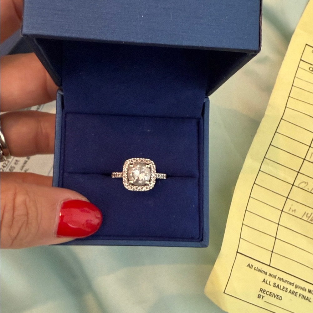 READ FULL Listing: 14K White Gold Diamond Setting w/.865 Color J Center Diamond